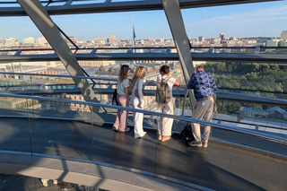 Berlin: Government District Tour and Reichstag Dome Visit