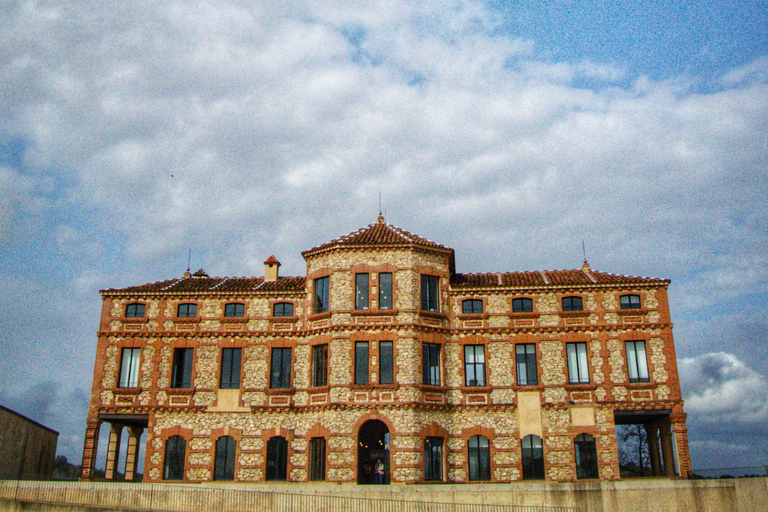 Von Sevilla aus: Ganztagestour zu den weißen Dörfern von Huelva