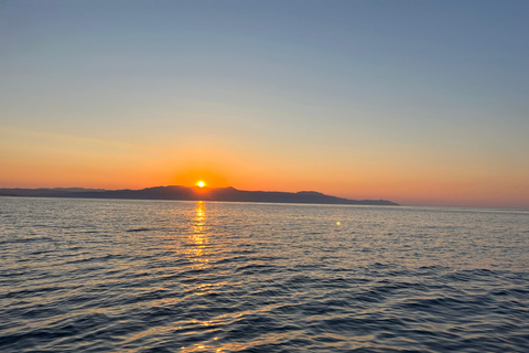 Chania: Private Sunset Powerboat Tour with Swim Stop