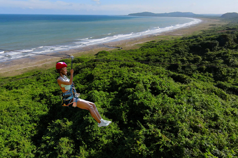 Cartagena: Oceanfront Zipline Adventure with Lunch