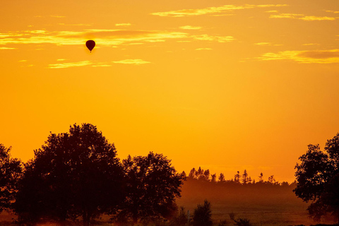 From Mexico City: Fly over Teotihuacan in a hot air balloon From CDMX: Fly over Teotihuacan in a balloon