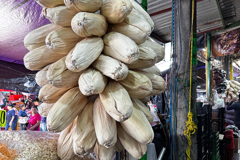 Oaxaca: From Tourist Markets to the Commercial Heart of Oaxaca
