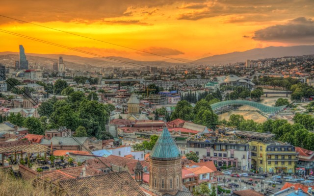 Van Yerevan: enkele privétransfer naar Tbilisi & vice versa