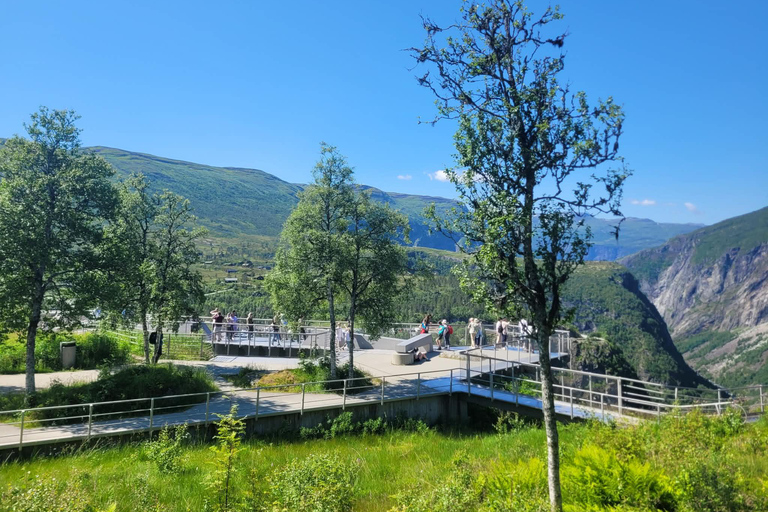 ULTIMATE Eidfjord TOUR: Waterfall, Sky Bridge & Glacier 3,5H Ultimate Eidfjord Tour: Vøringsfossen & Scenic Views!