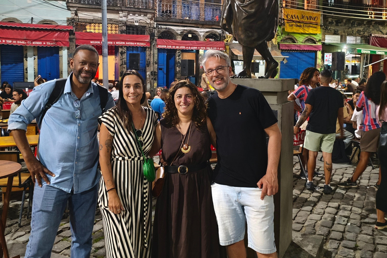 Pedra do Sal party tours with samba and caipirinha on a Carioca night Salt Stone Party Tours with Samba and Caipirinha Carioca Night