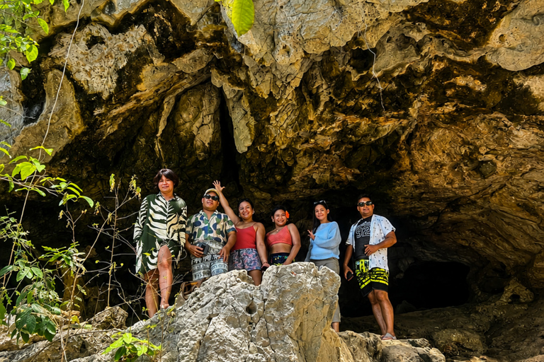 From Coron: Calauit Safari & Black Island Tour with Lunch
