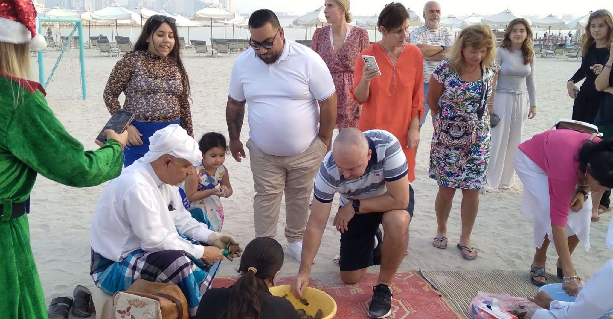 Bahrain: Pearling Path Tour with Oyster Opening activity photo 5