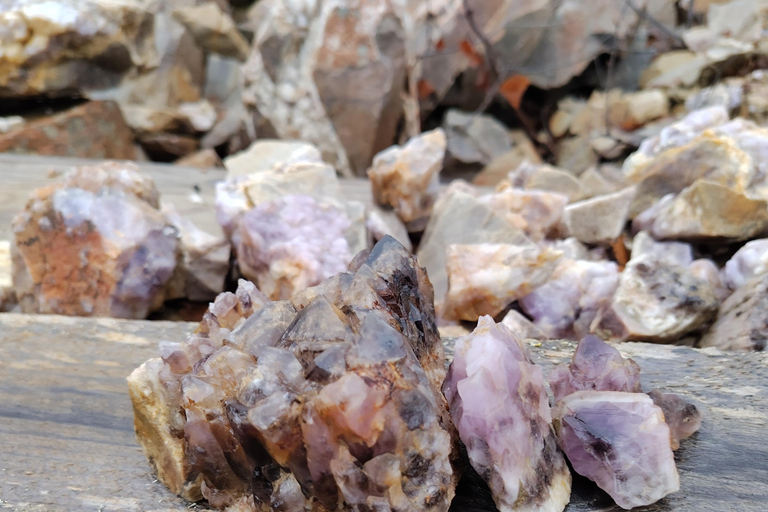 Luosto: Private Amethyst Mine Tour with Arctic Guide