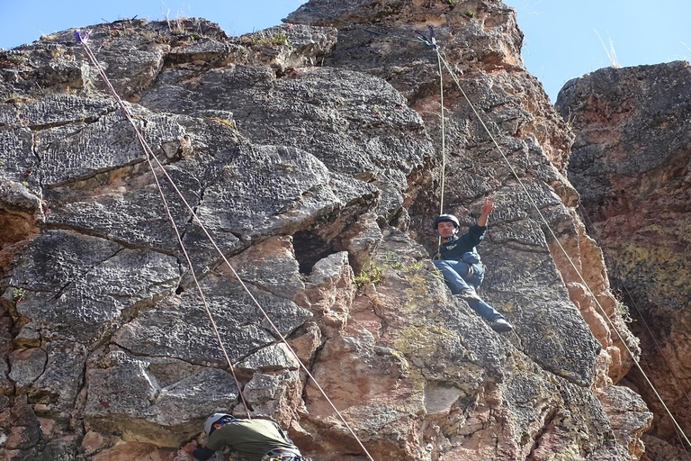 Da Cusco: Arrampicata sul Balcone del Diavolo