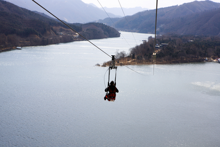 Från Seoul: Elysian Gangchon Ski Tour med Nami IslandSkidpaket - Möte vid Hongik Univ. Station