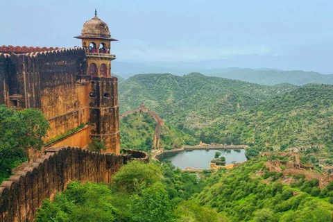 Jaipur: Cultural Evening Tour with Dinner at Chokhi Dhani Private Tour with Car, Driver and Tour Guide