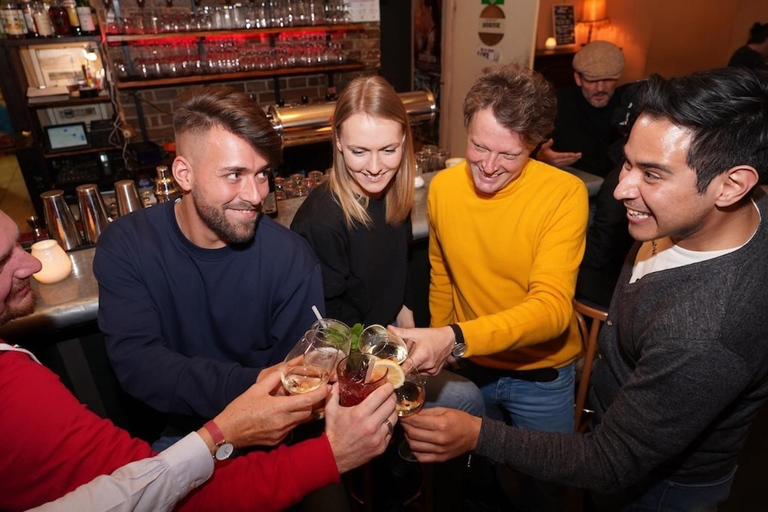 Vienna Nightlife Tour: Dinner, Drinks & Rooftop Bar