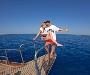 Hurghada: Orange Bay Island with breakfast, lunch & watersports