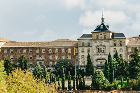 Toledo: Private Walking Tour with a Local 3-Hour Tour