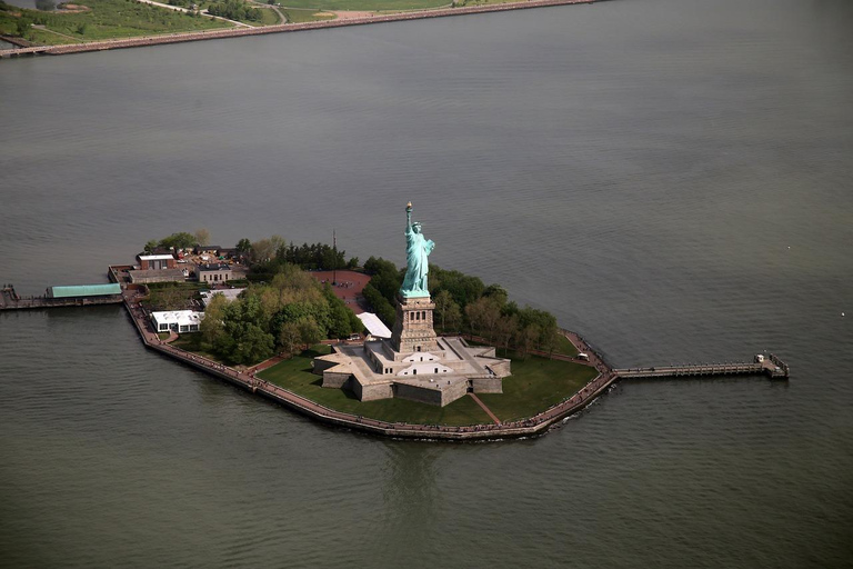 NYC: Statue of Liberty, Ellis Island, and Ground Zero Tour