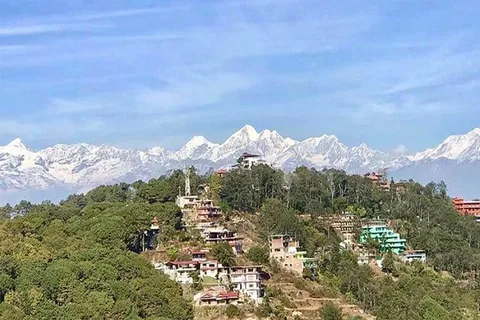 Kathmandu: Nagarkot Sunrise & Hiking to Changunarayan