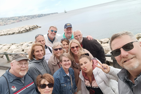 Unforgettable Naples Tour for 2hr Unforgettable Naples Walking Tour for 2hr