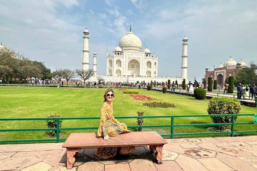 Ab Delhi: Private Tagestour zum Taj Mahal, Agra Fort und Baby Taj