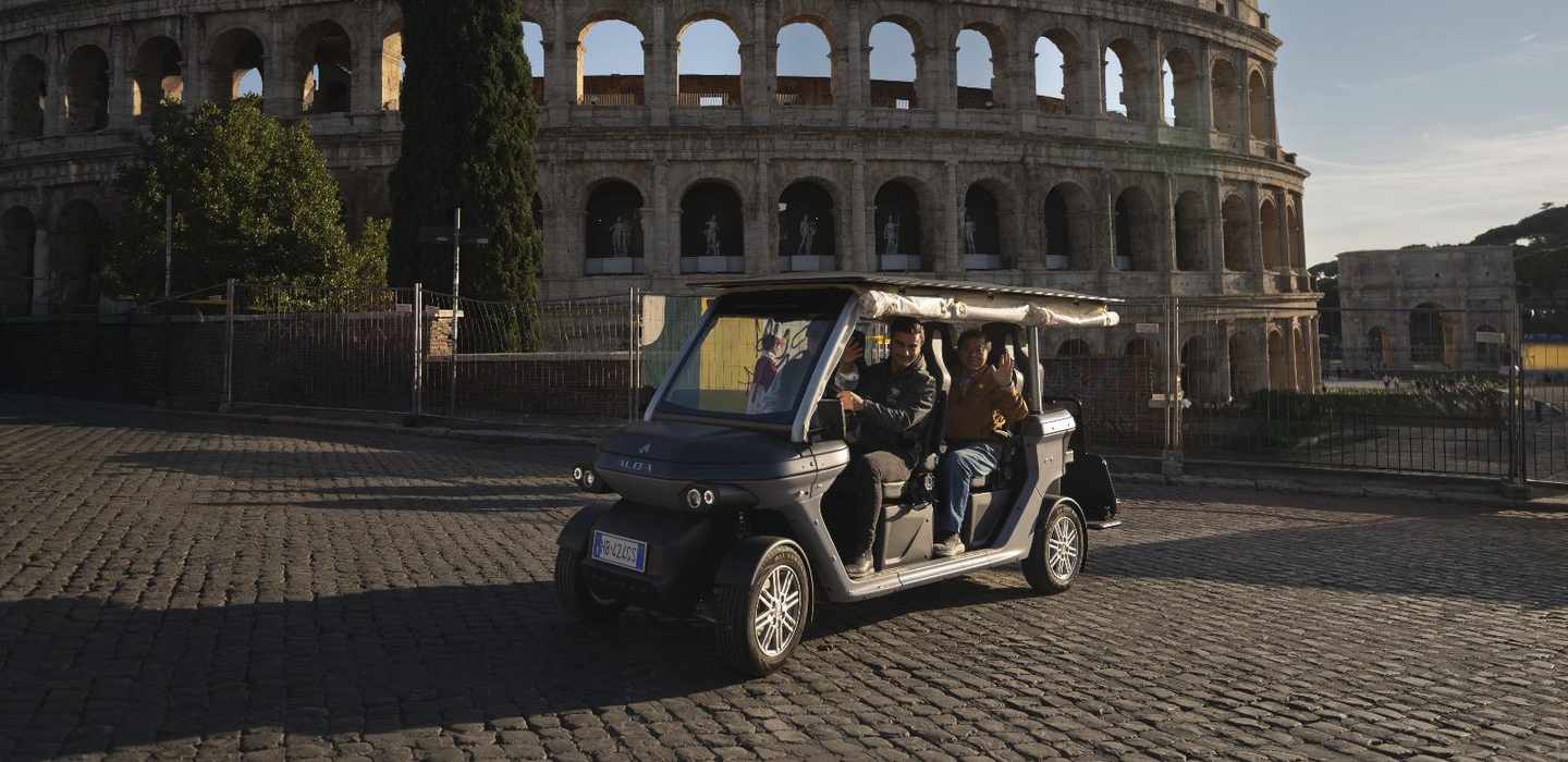 Rom bei Nacht: Zauberhafte Golfcart-Tour mit Wein, Cocktails und Geschichte Rom bei Nacht: Zauberhafte Golfcart-Tour mit Wein, Cocktails und Geschichte