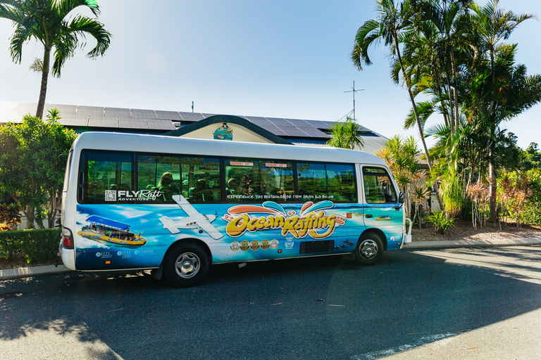 De Airlie Beach: Voo panorâmico de Whitsundays com traslado