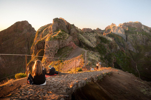 Sunset experience Pico do Arieiro Madeira with a Local Guide
