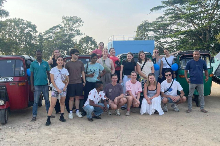 Kandy: Tuk Tuk Driving - Training Session (2 Hours)