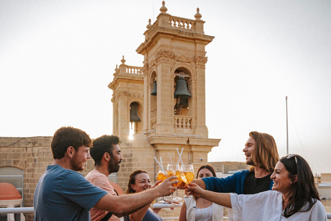 Victoria, Gozo: Piesza wycieczka z jedzeniem i napojami o zachodzie słońca