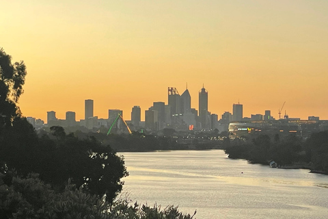 Perth: Food Tour with Japanese Guide (8–10 Tastings)