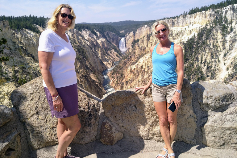 Yellowstone 2 Day Adventure - Upper and Lower Loop Tour