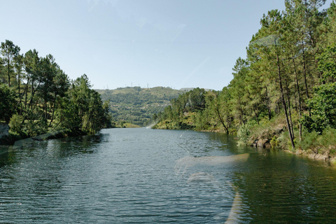 Porto: nuoto, escursioni, picnic nel Parco Nazionale di Gerês