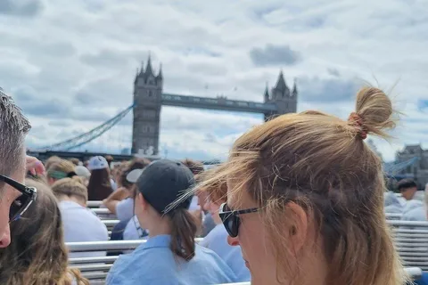 London Hop-on-Hop-off Bus Tour with Cruise & British Museum