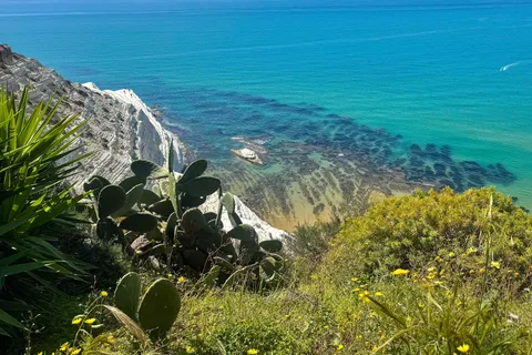 Scala Dei Turchi: E-BIKE TOUR Spiagge Nascoste, Mare, relax [+SNORKELING ]