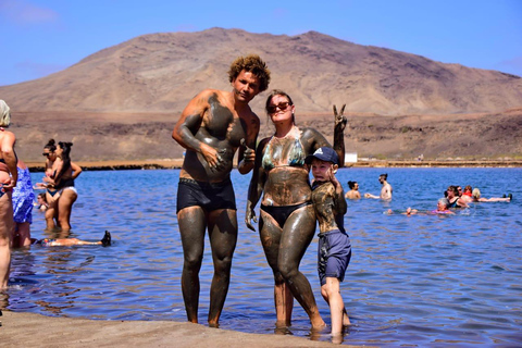 Snorkel, excursión a la isla, excursión a las tortugas, catamarán, pescaExcursión por la isla. Snorkel, pesca, observación de tortugas.Catamarán