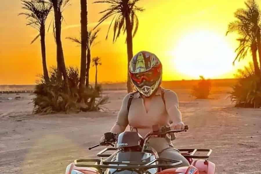 Marrakesch, erkunde die Palmenhainwüste mit dem Quad. Foto: GetYourGuide Marrakesch, erkunde die Palmenhainwüste mit dem Quad. Foto: GetYourGuide