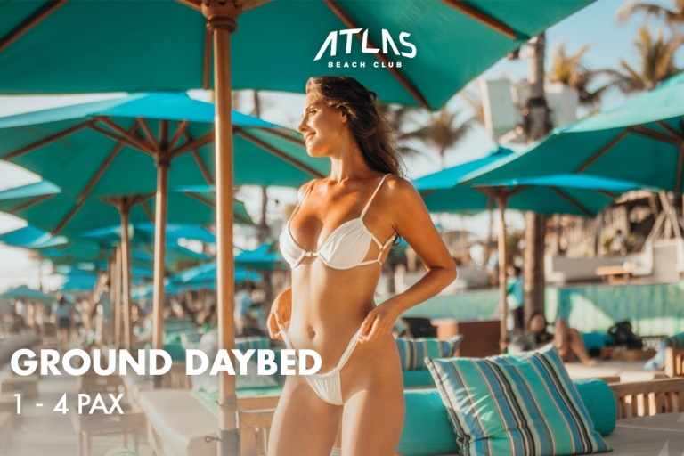 Atlas Beach Club Fest: DayBed/Sofa Buchung mit F&B CreditGround Day Bed - Bett auf der Poolseite mit Sonnenschirm (bis zu 4)