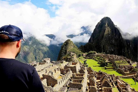 Machu Picchu Tour from Cusco with Scenic Train Ride and Guide From Cusco: Full-Day Group Tour to Machu Picchu