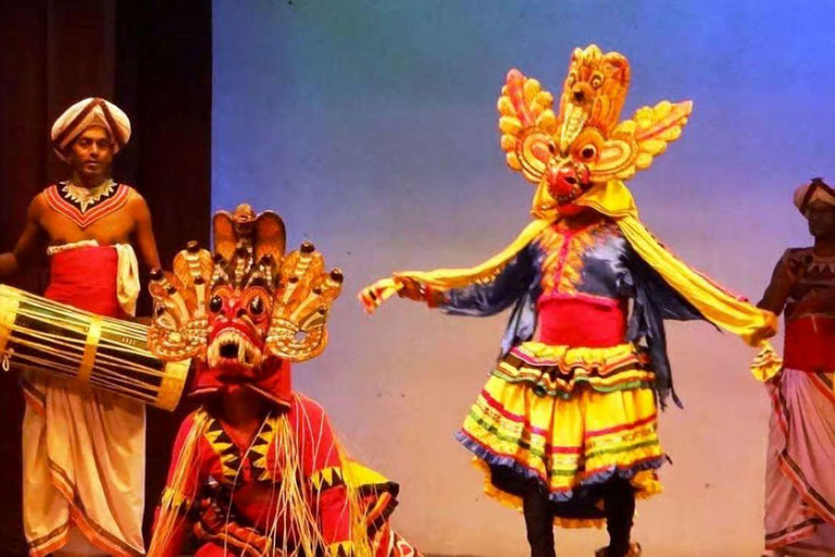 From Colombo/Negombo: Kandy ,Pinnawala ,Tea Factory Day Tour