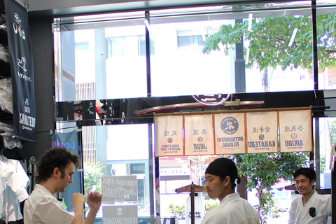 Tokyo: Karate Experience with Former All-Japan Champion PRIVATE Karate Session with Karate Gi(uniform)