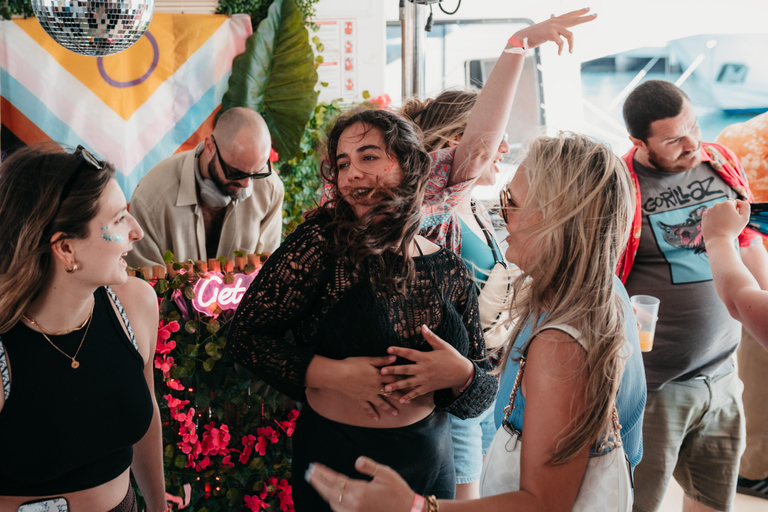 Barcelona: Sail With Pride Boat Party