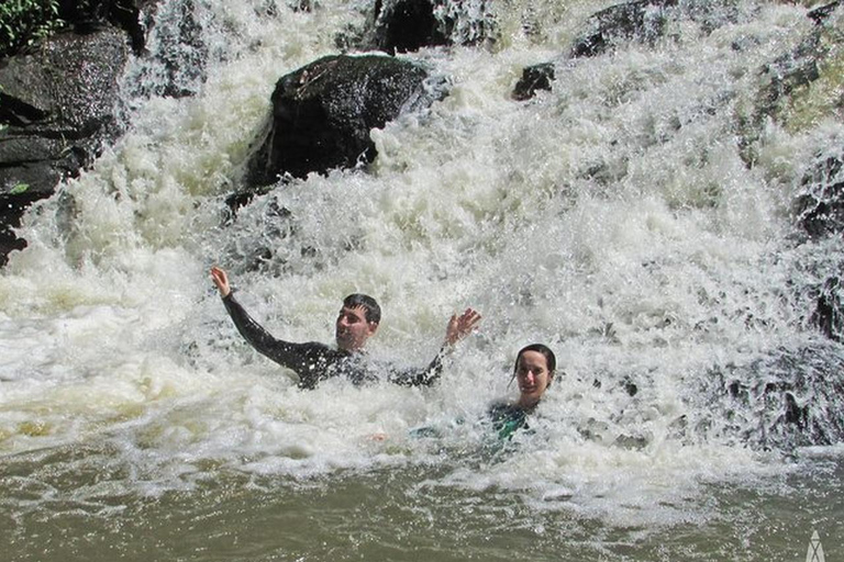 Foz do Iguaçu: Guided Canoeing and Waterfalls Expedition