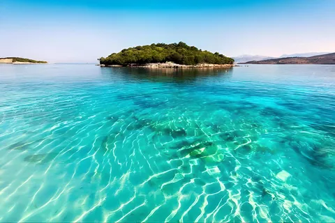 Tirana/Durres/Golem: Saranda, Ksamilin saaret, Blue Eye -kiertoajelu