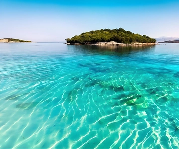 Tirana/Durres/Golem: Saranda, Ksamil Islands, Blue Eye Tour