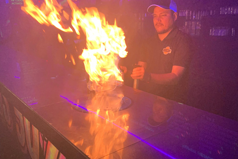 Panama City: esperienza nei bar locali — Notti a Casco ViejoPanama City: esperienza nei bar locali — notti a Casco Viejo