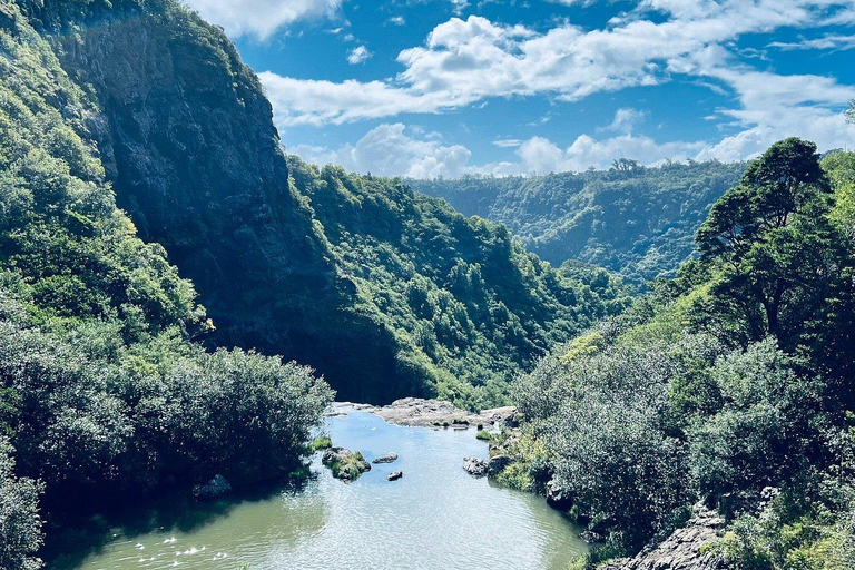 The Seven Waterfalls Hiking : Mauritius' Hidden Wonders