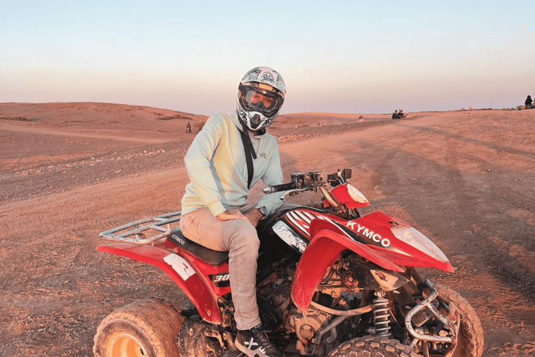 Deserto de Agafay: Quadriciclo, passeio de camelo e jantar com showDestaques do deserto de Agafay: Quad, camelo e jantar