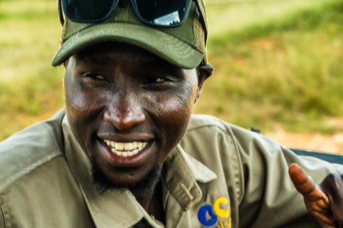 Depuis Zanzibar : Safari de nuit dans le Selous G.R. avec volssafari partagé