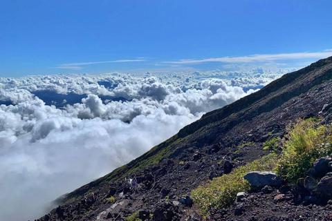 Mt. Fuji Guided Summit Climb with Mountain Hut Stay From Tokyo by Public Transit