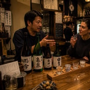 Tokyo: Traditional Sento Bathhouse & Craft Sake Evening Tour