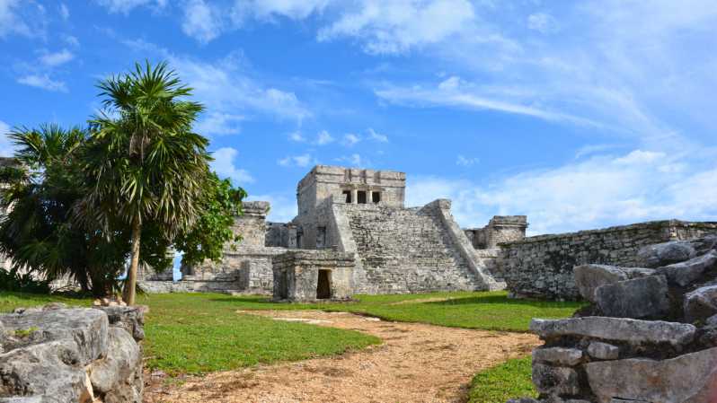 Riviera Maya: Tour di mezza giornata delle rovine di Tulum e di 2 Cenotes