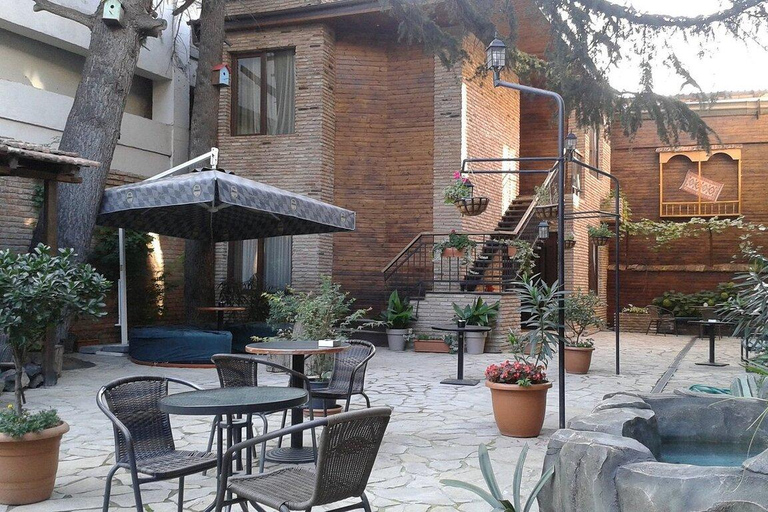 Tbilisi: 7-Day Guided Tour with Hotel and Transfers